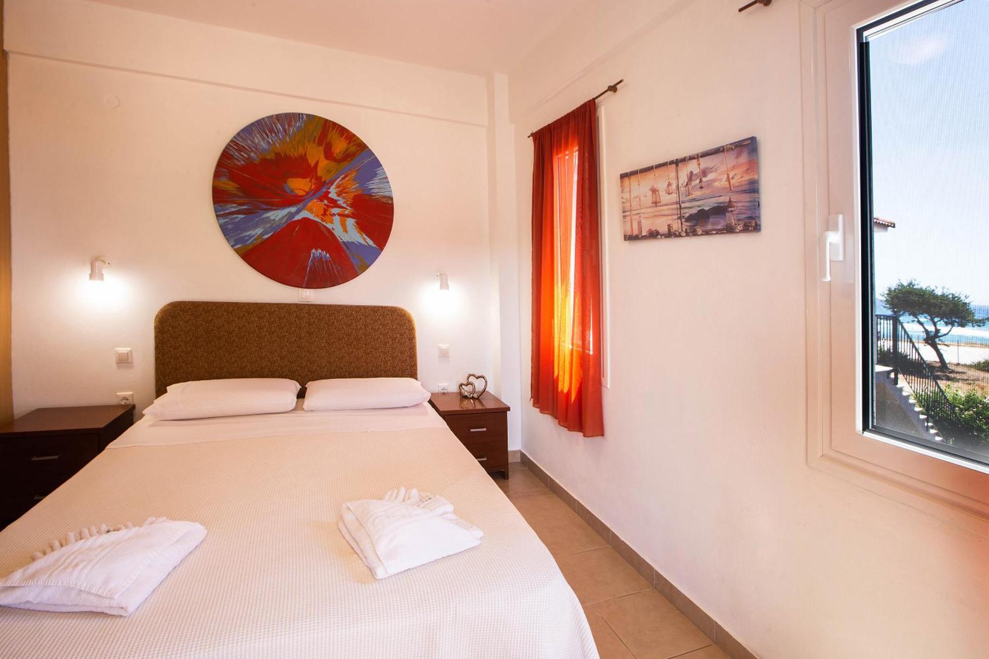 Romanos Beach Villas Экстерьер фото