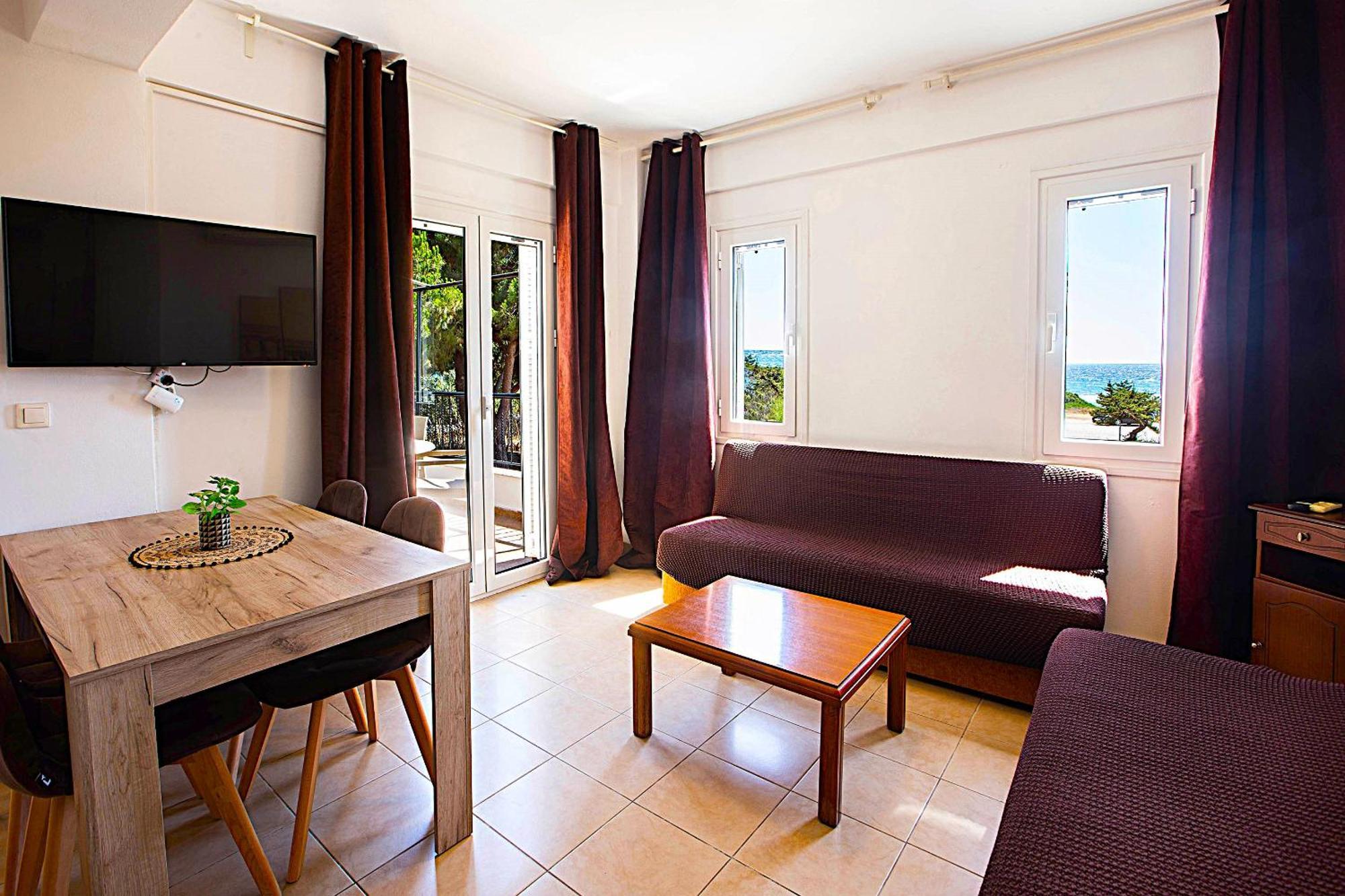 Romanos Beach Villas Экстерьер фото