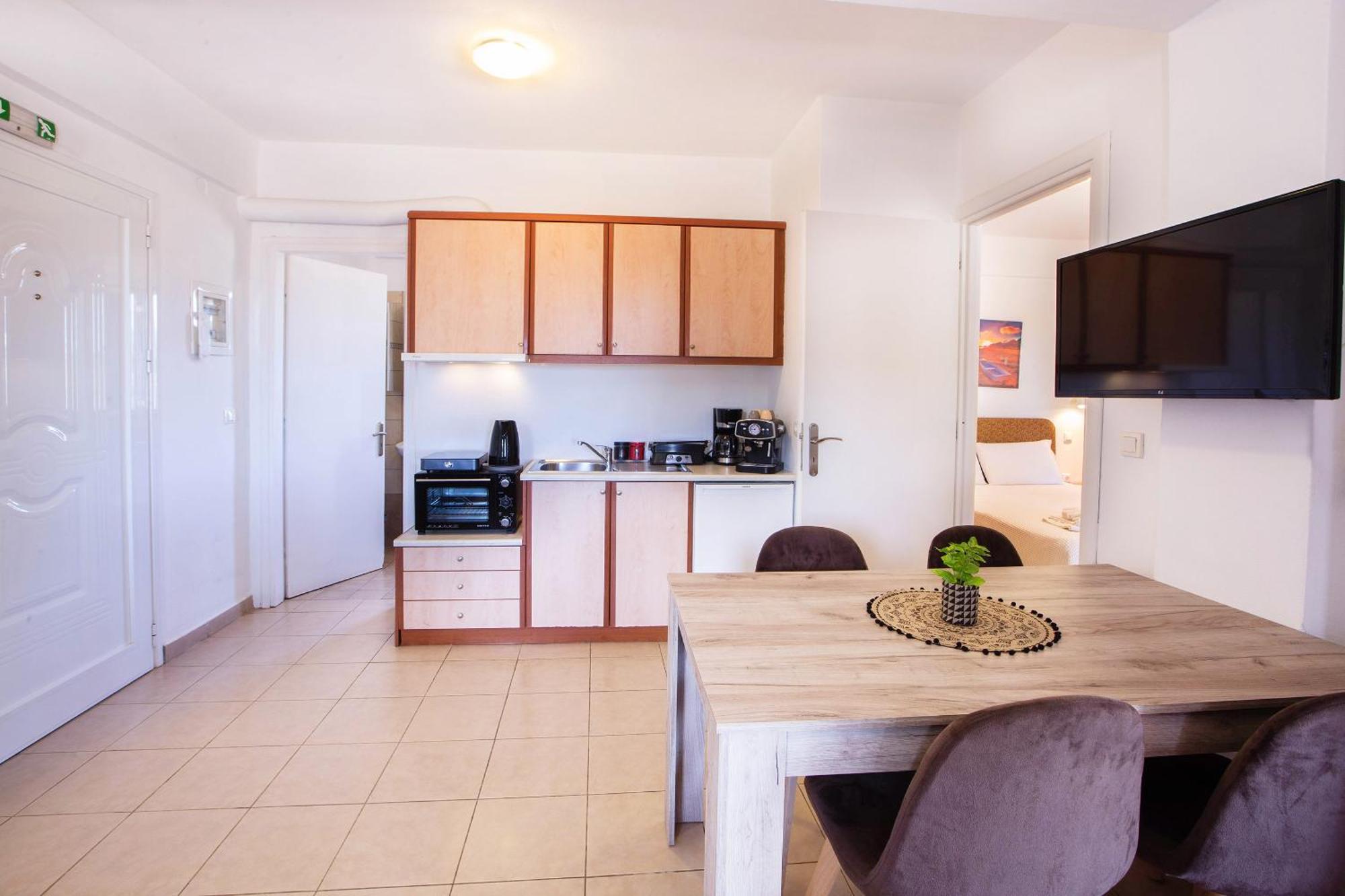 Romanos Beach Villas Экстерьер фото