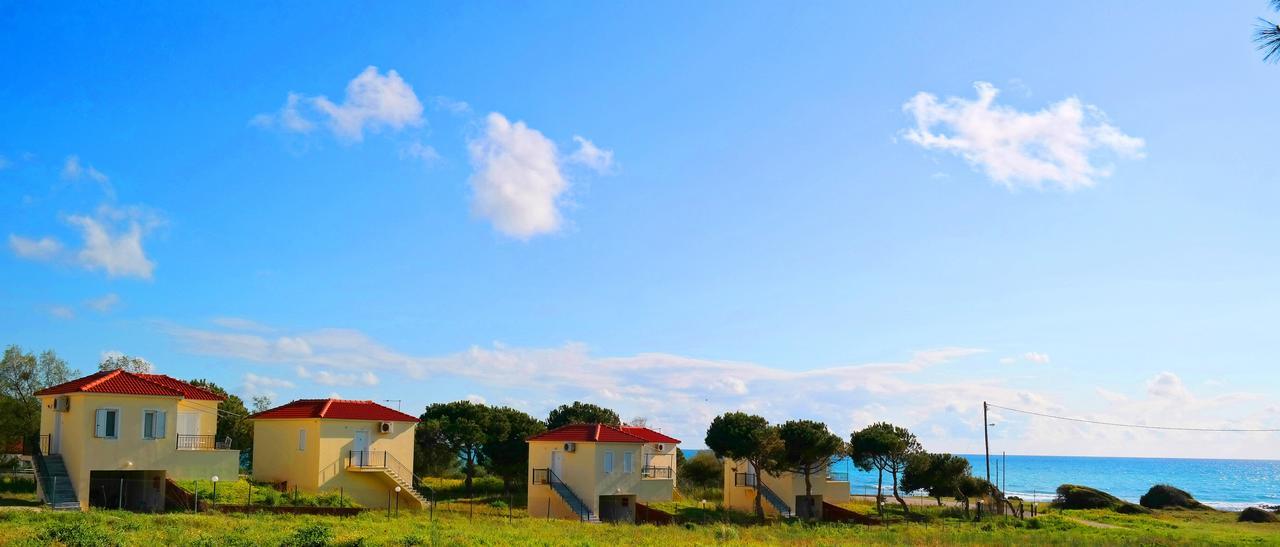 Romanos Beach Villas Экстерьер фото