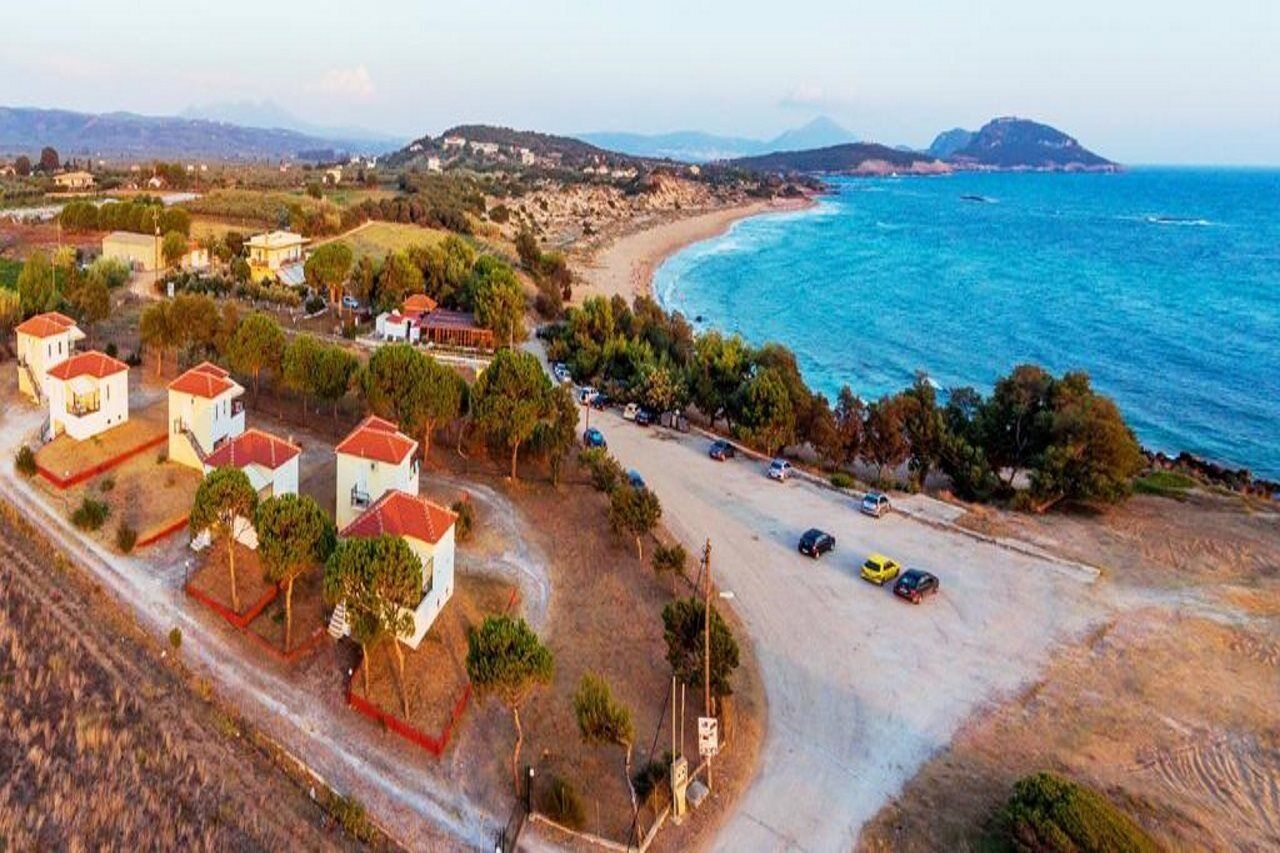 Romanos Beach Villas Экстерьер фото